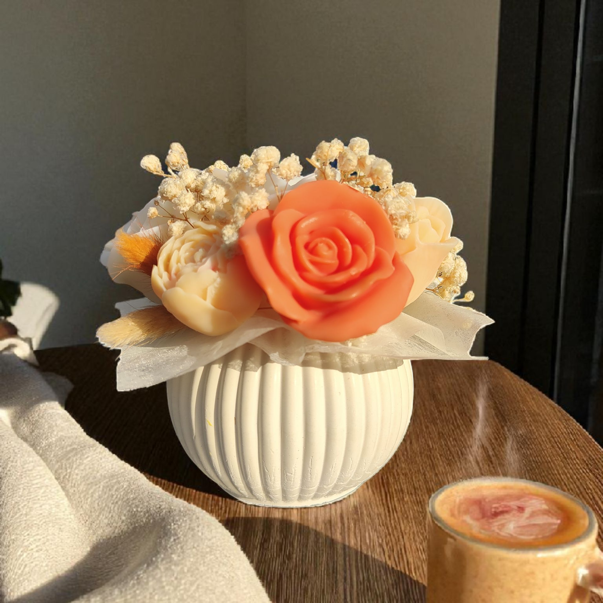 Bouquet de cire parfumée dans son écrin de plâtre ✨
