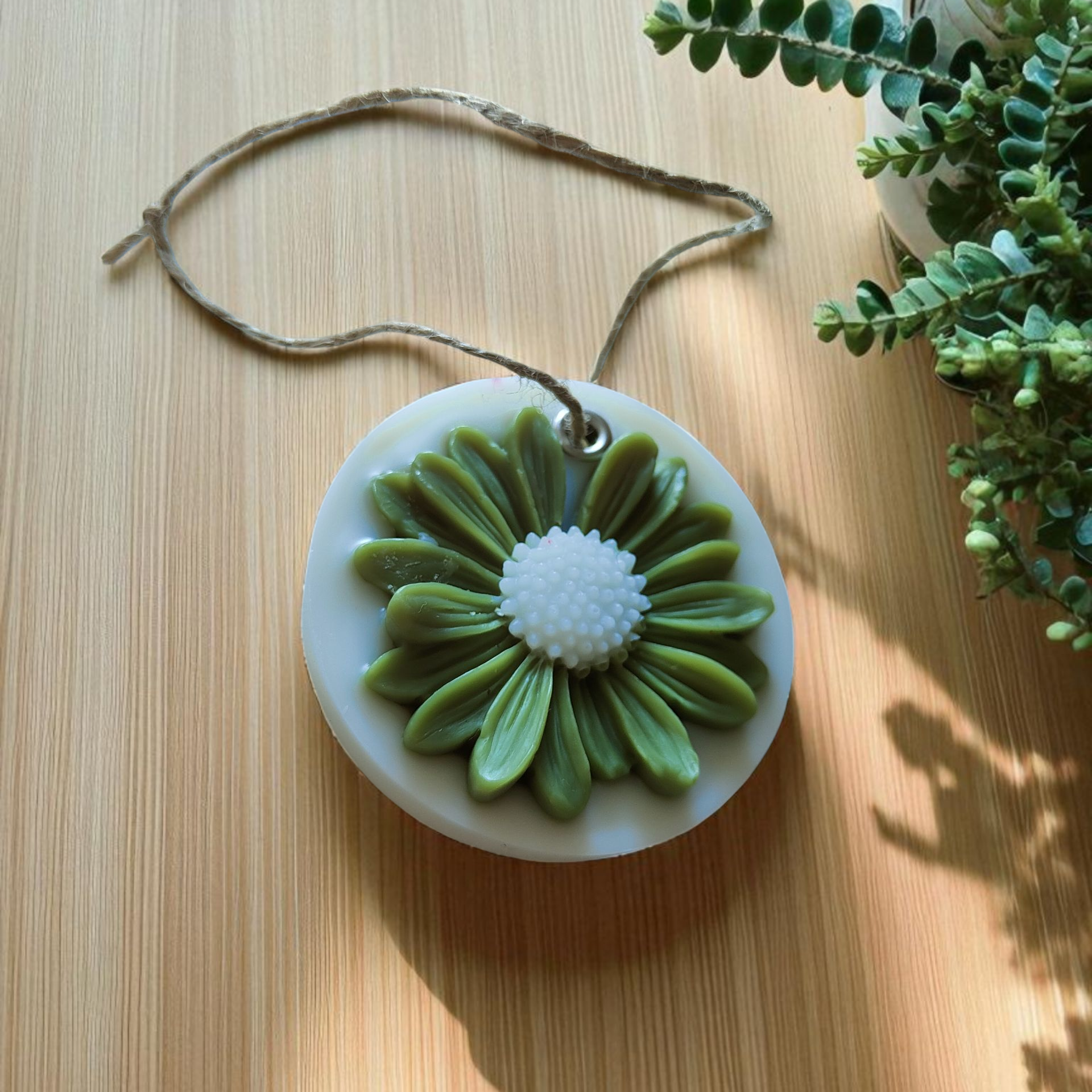 Suspension parfumée artisanale