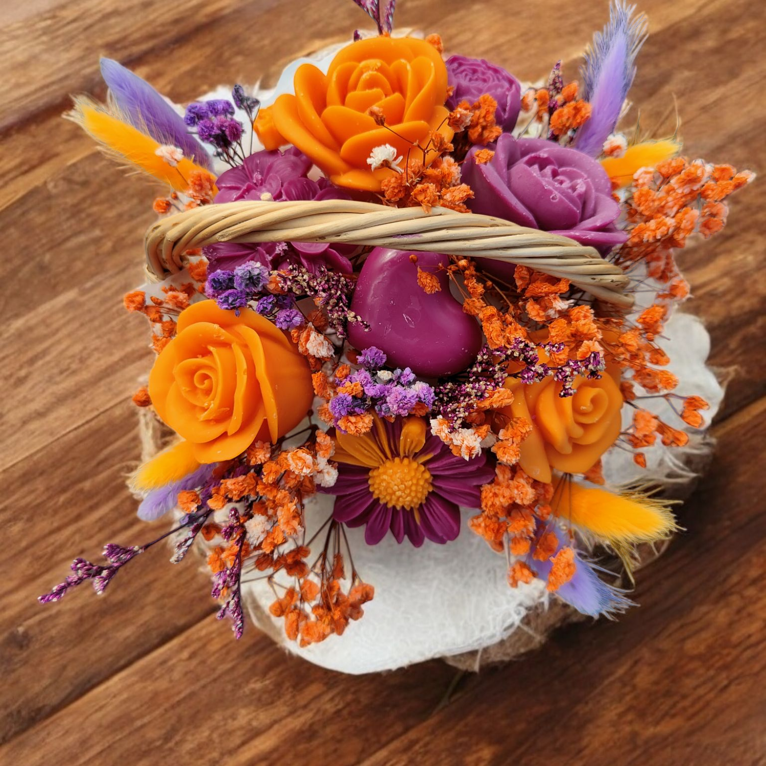 Bouquets dans panier unique - choisi aléatoirement